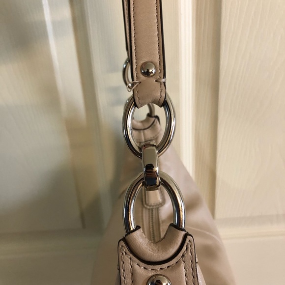 Coach Purse - Picture 4 of 8